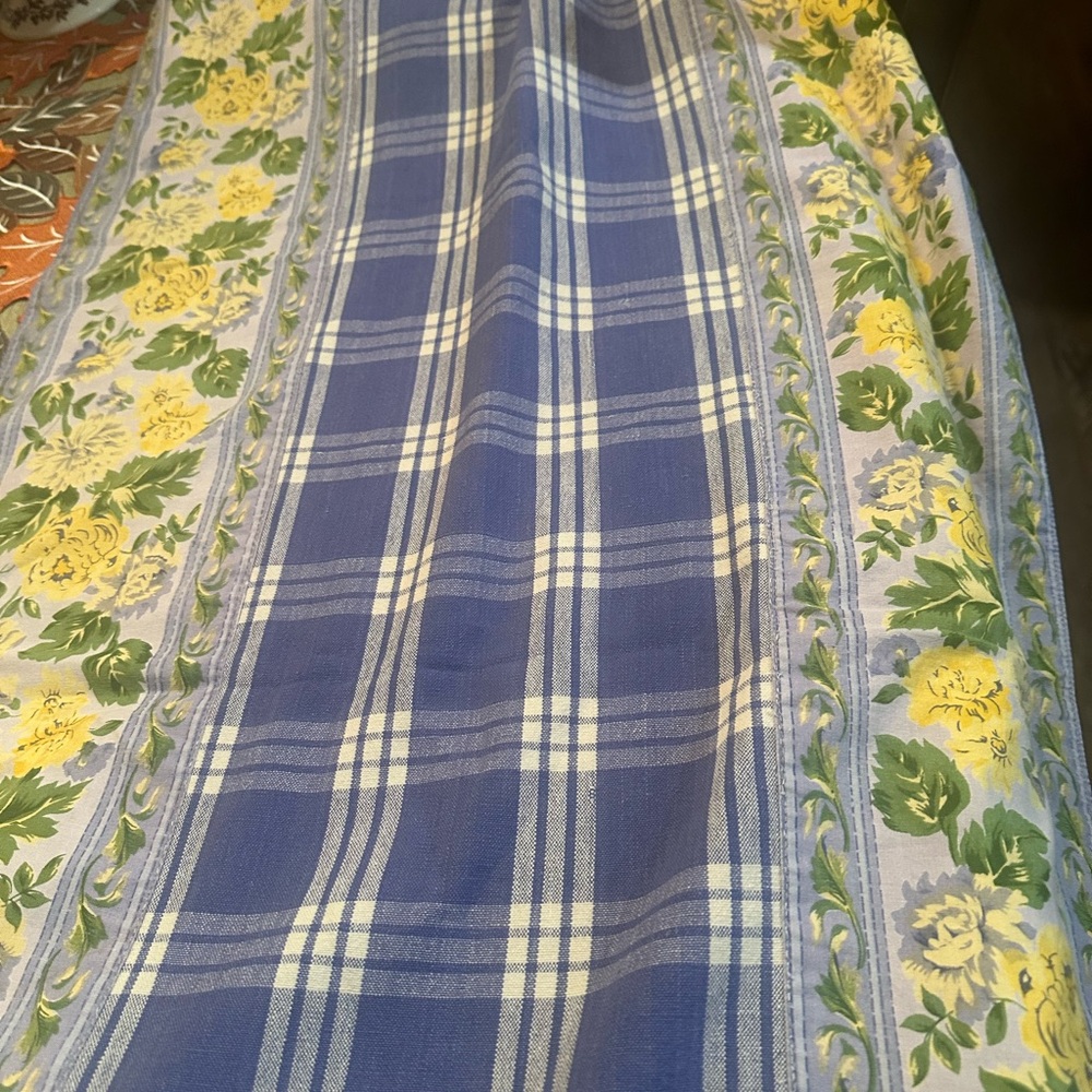 Williams Sonoma Blue and Yellow Table Runner